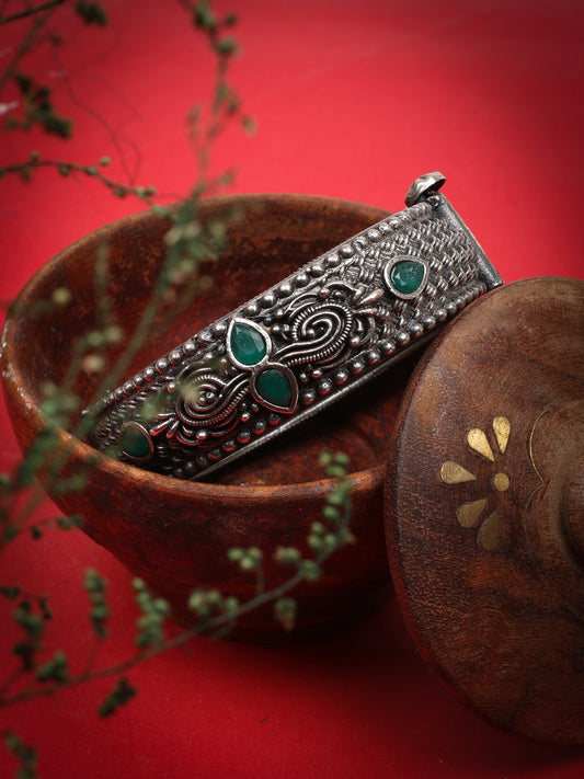 Green Stone Oxidized Bangle