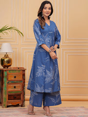 Digital Printed Cotton Blend Kurta With Pants