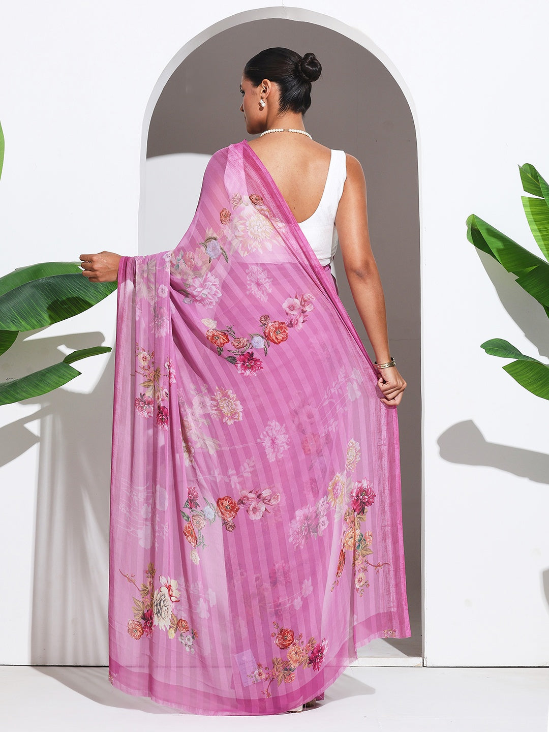 Floral Printed Crepe Saree