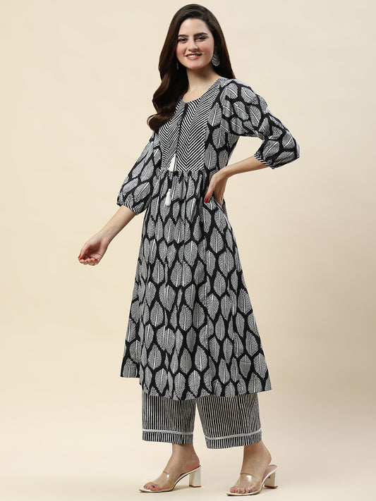 Floral Printed Cotton Kurta With Pants