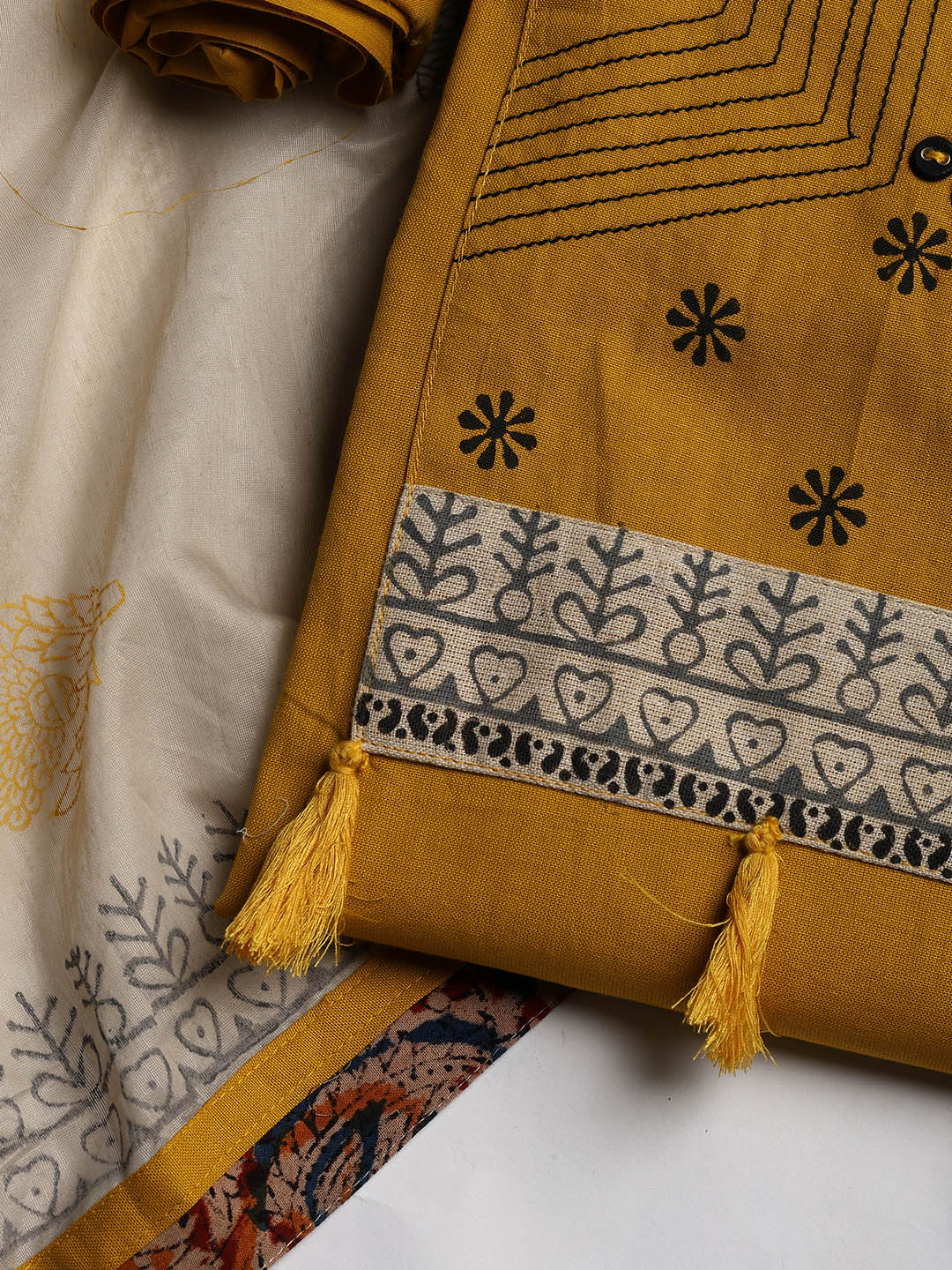 Neck Embroidered Cotton Blend Unstitched Suit With Dupatta
