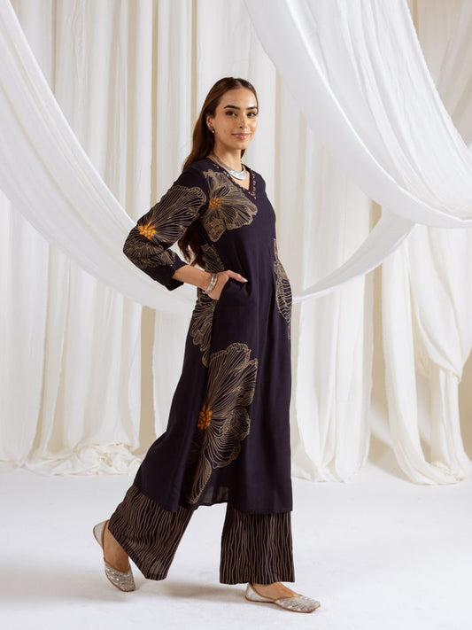 Printed Cotton Blend Kurta With Pants