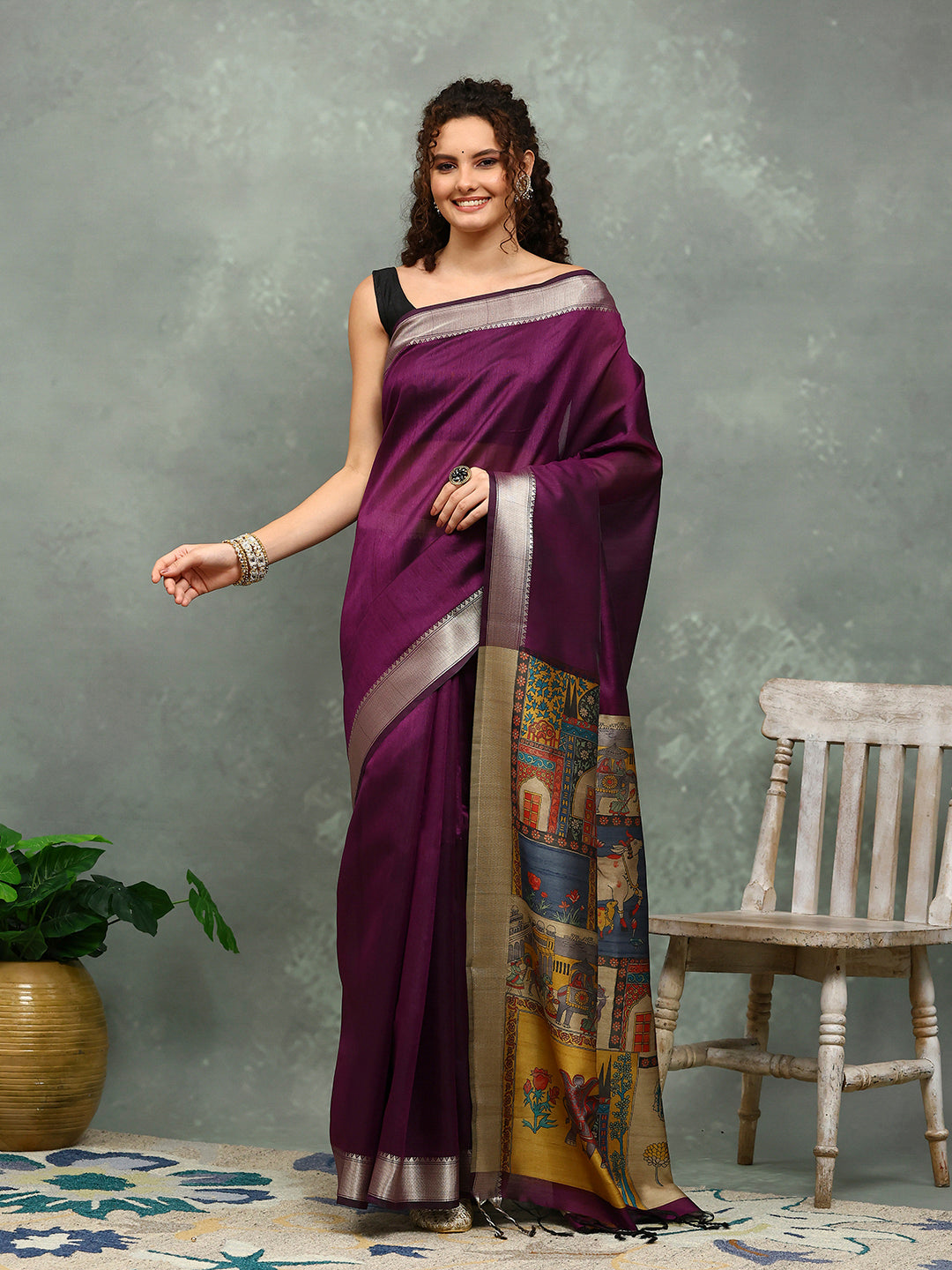Plain Art slik Saree