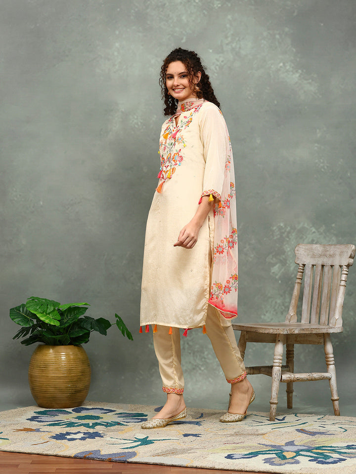 Resham Work Crepe Kurta With Pants &amp; Dupatta