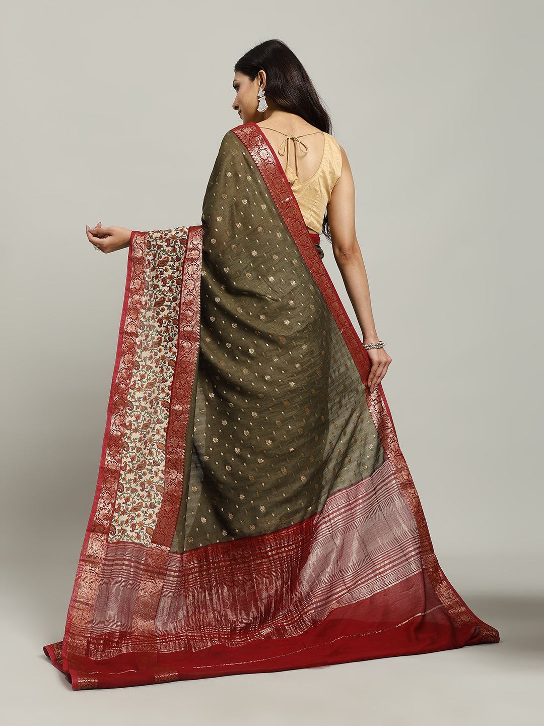 Digital Printed Cotton Blend Woven Saree