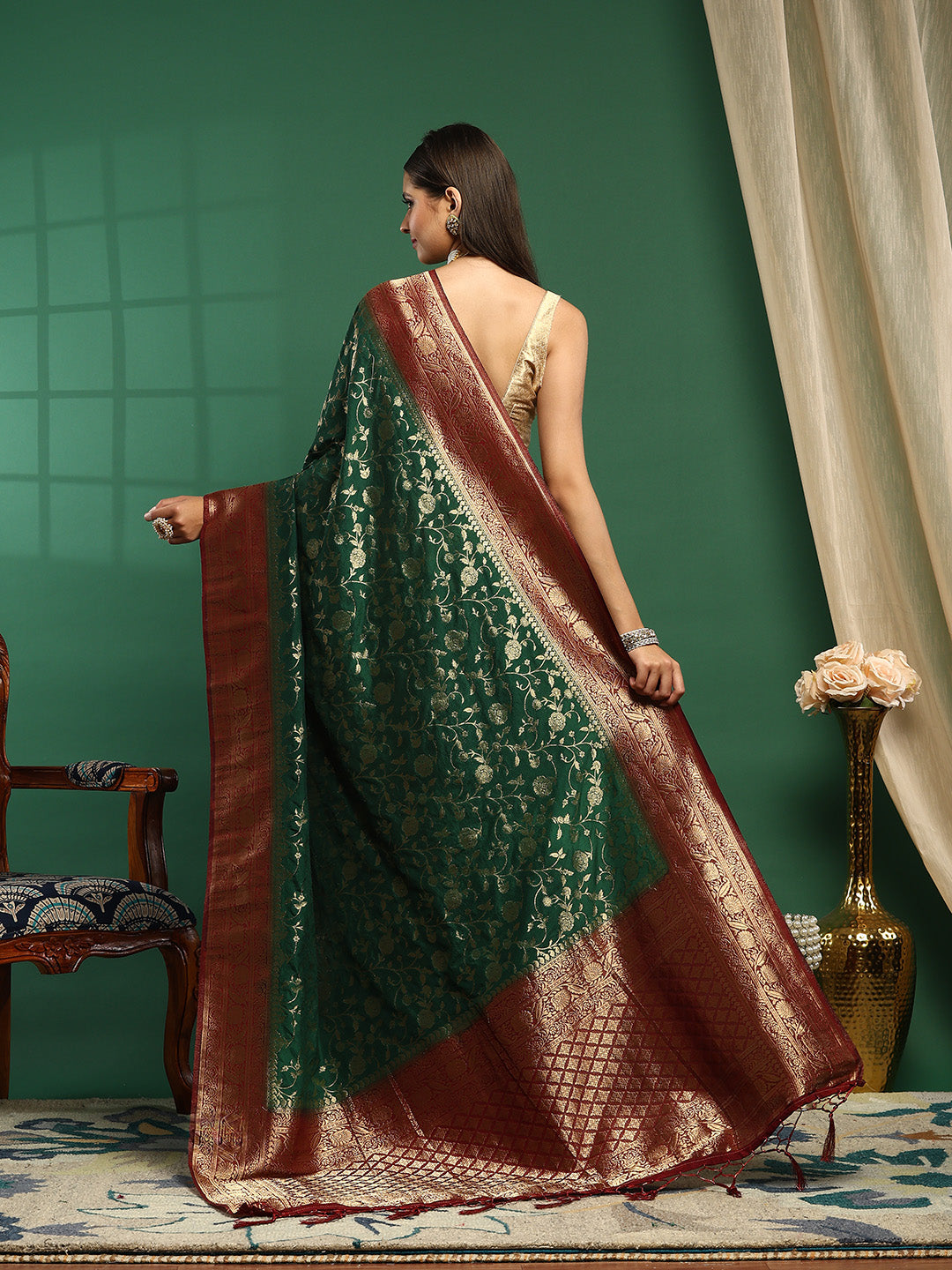 Plain Crepe Saree