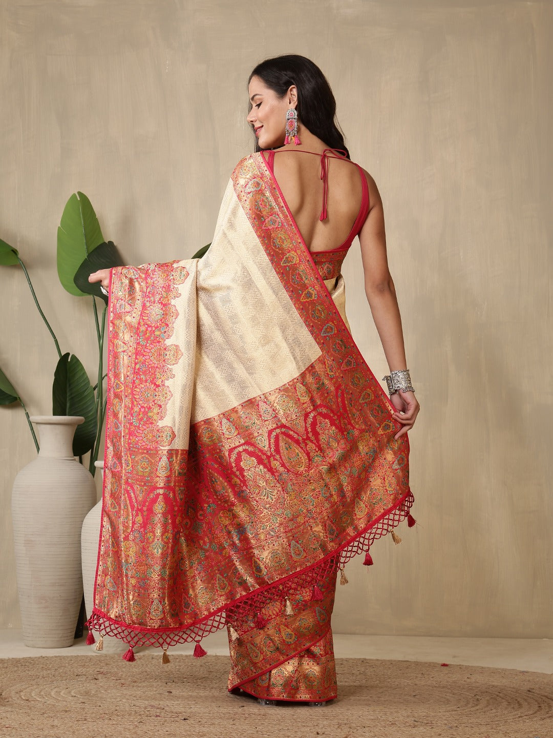 Woven Design Dola Silk Saree