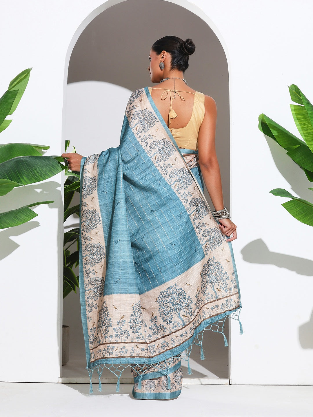 Floral Printed Tussar Silk Saree
