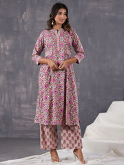 Floral Printed Cotton Blend  Kurta With Pants