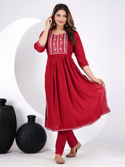 Neck Embroidery Rayon Kurta With Pants