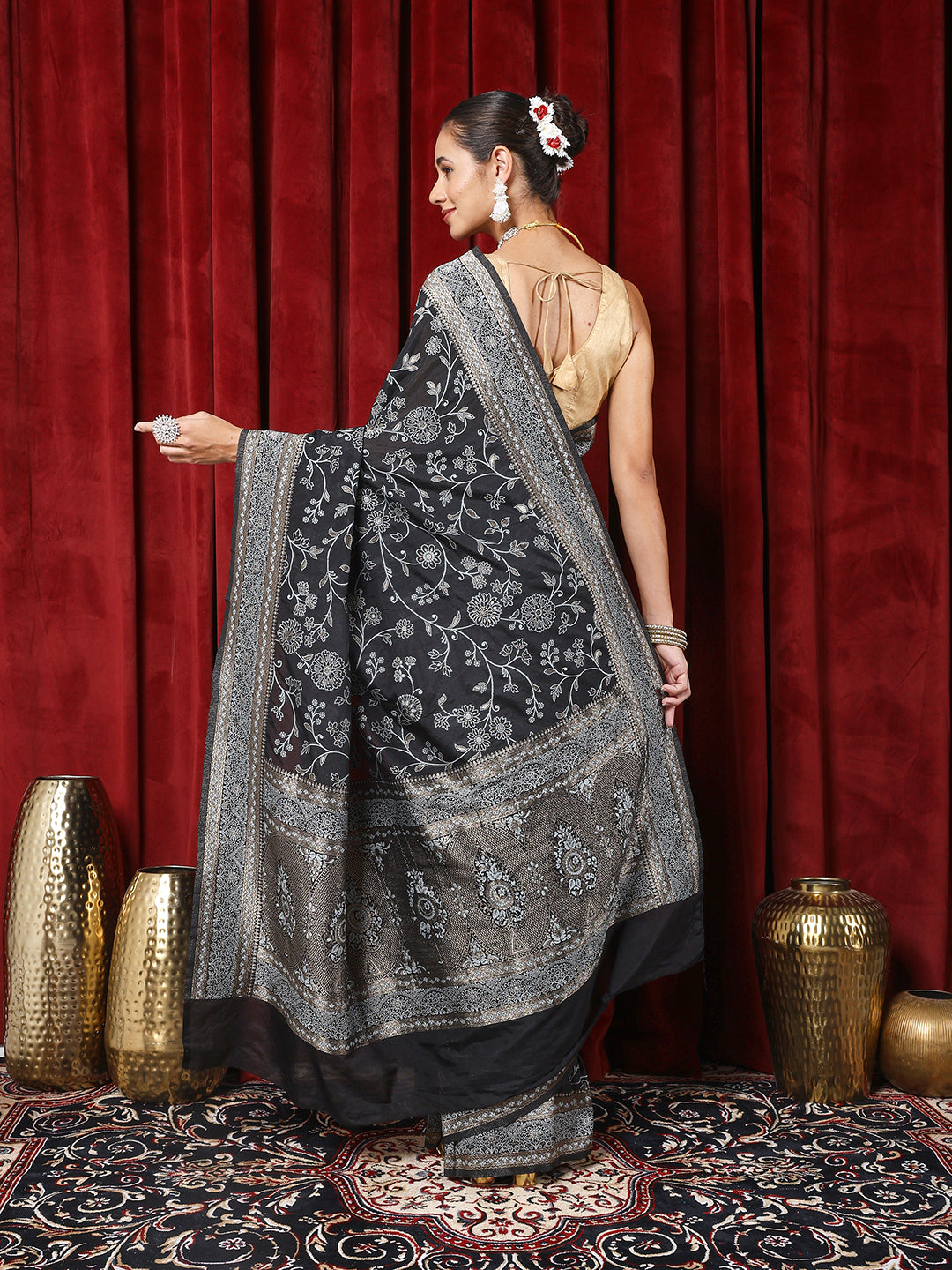 Zari Jaal Crepe Saree