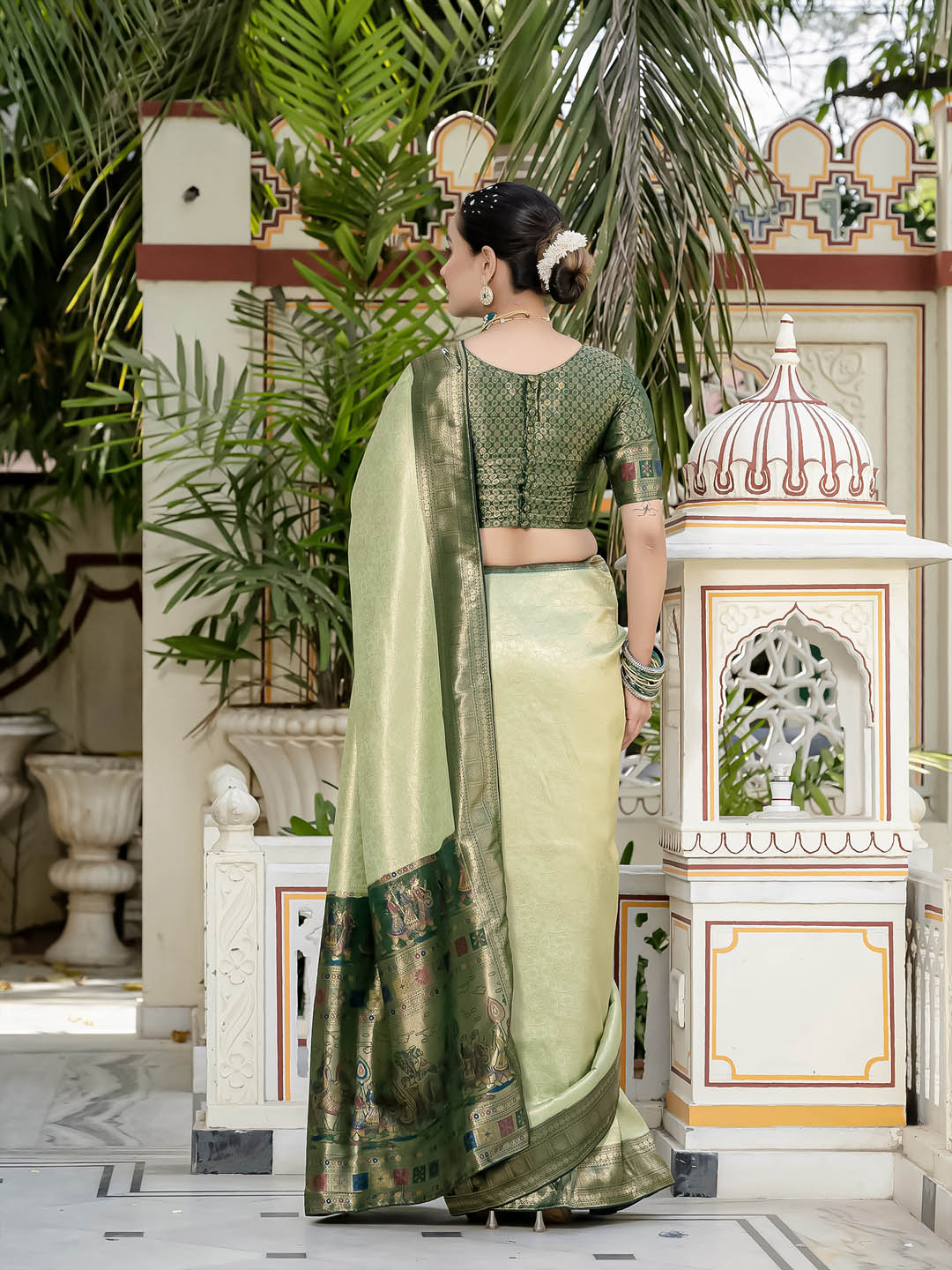 Kanjivaram Art Silk Woven Saree