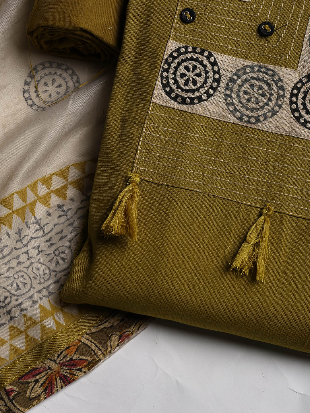 Neck Embroidered Cotton Blend Unstitched Suit With Dupatta