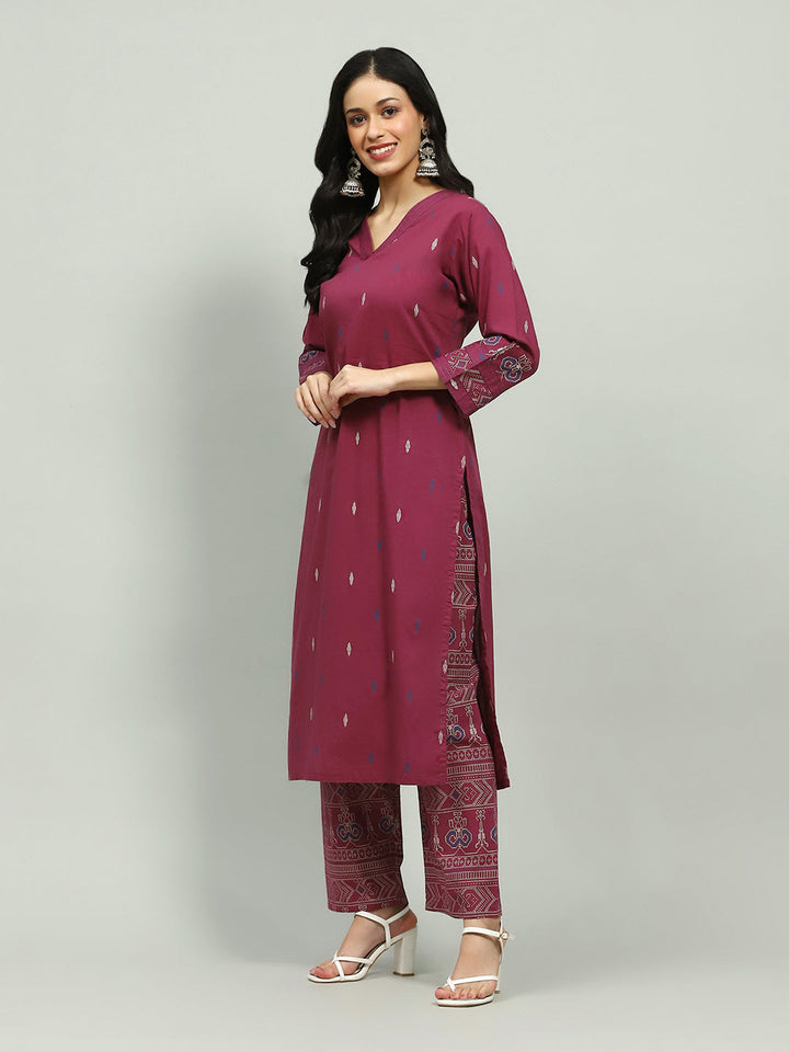 Plain Cotton Blend Kurta With Pants