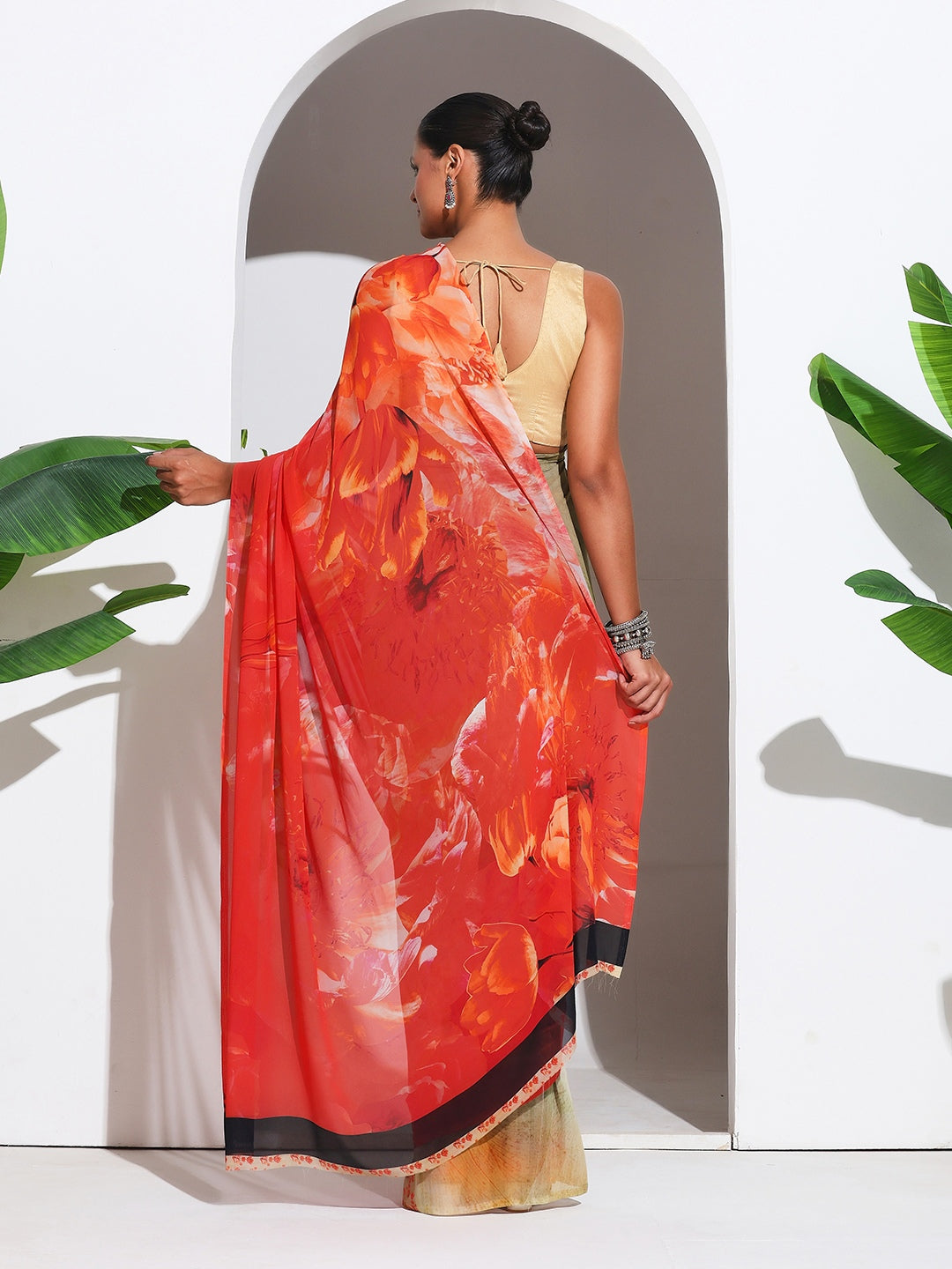 Floral Printed Georgette Saree