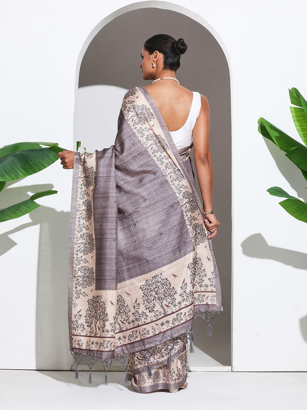 Floral Printed Tussar Silk Saree