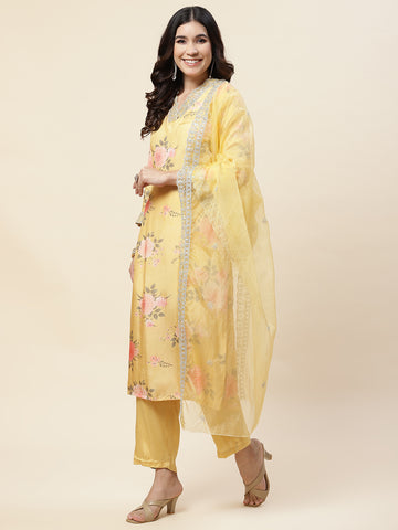 Floral Printed Muslin Kurta With Pants & Dupatta