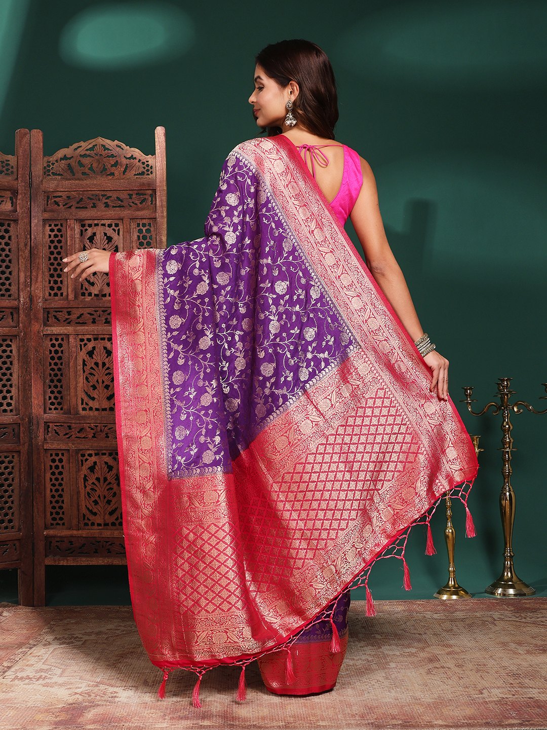 Plain Crepe Saree