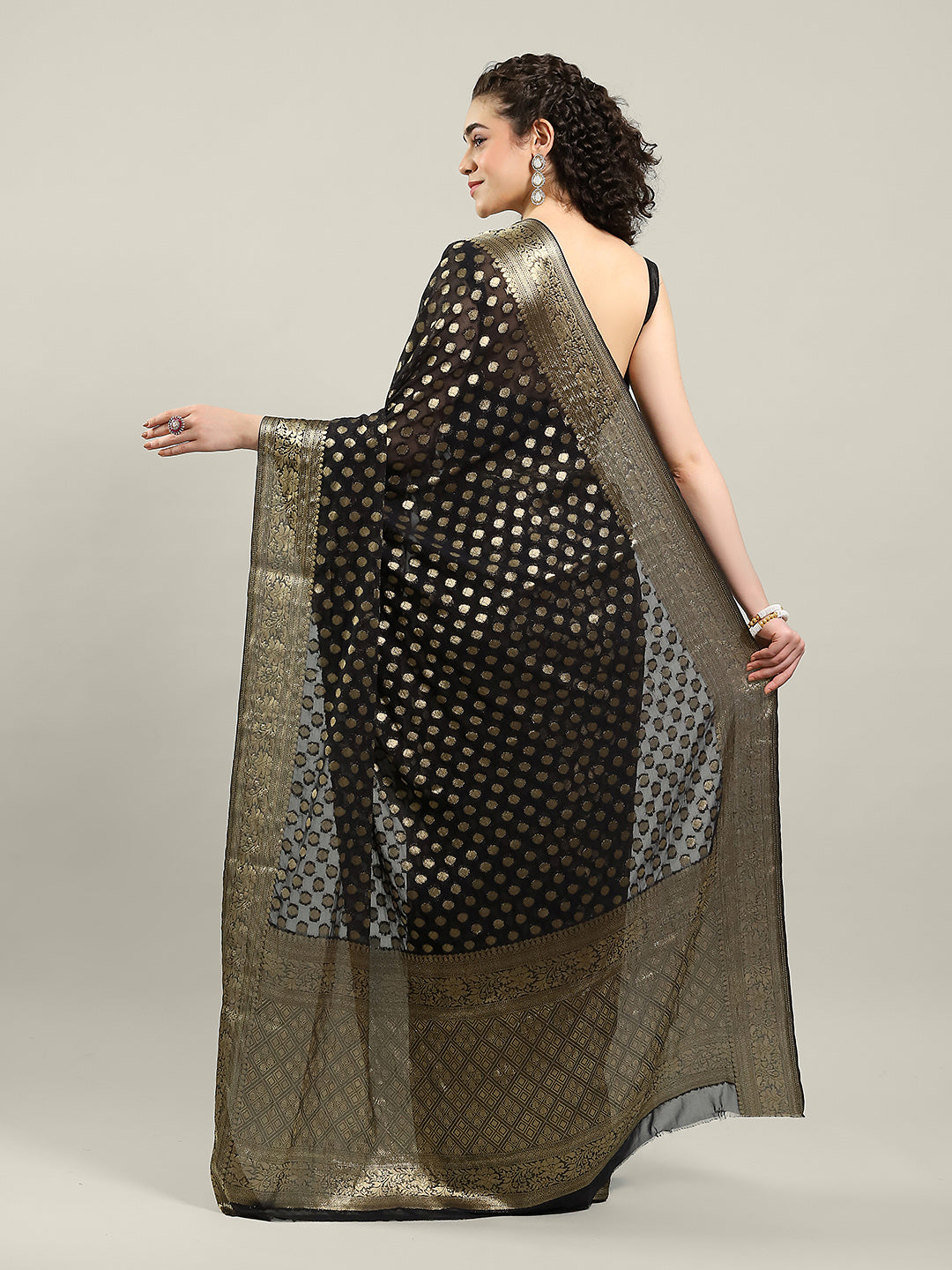Zari Border Booti Chiffon Woven Saree