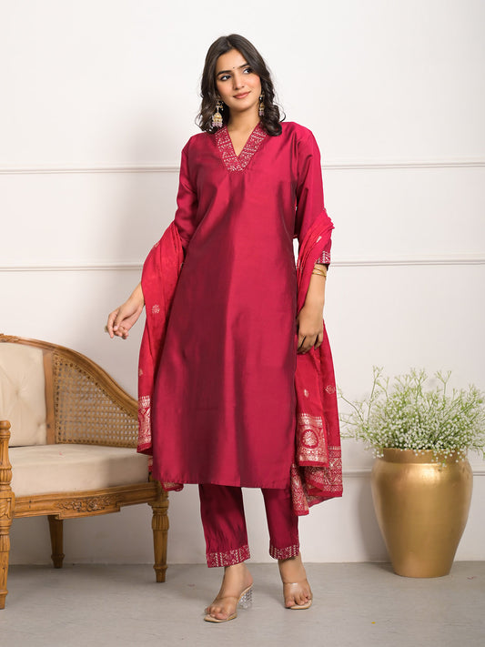 Neck Embroidered Chanderi Kurta With Pants & Dupatta