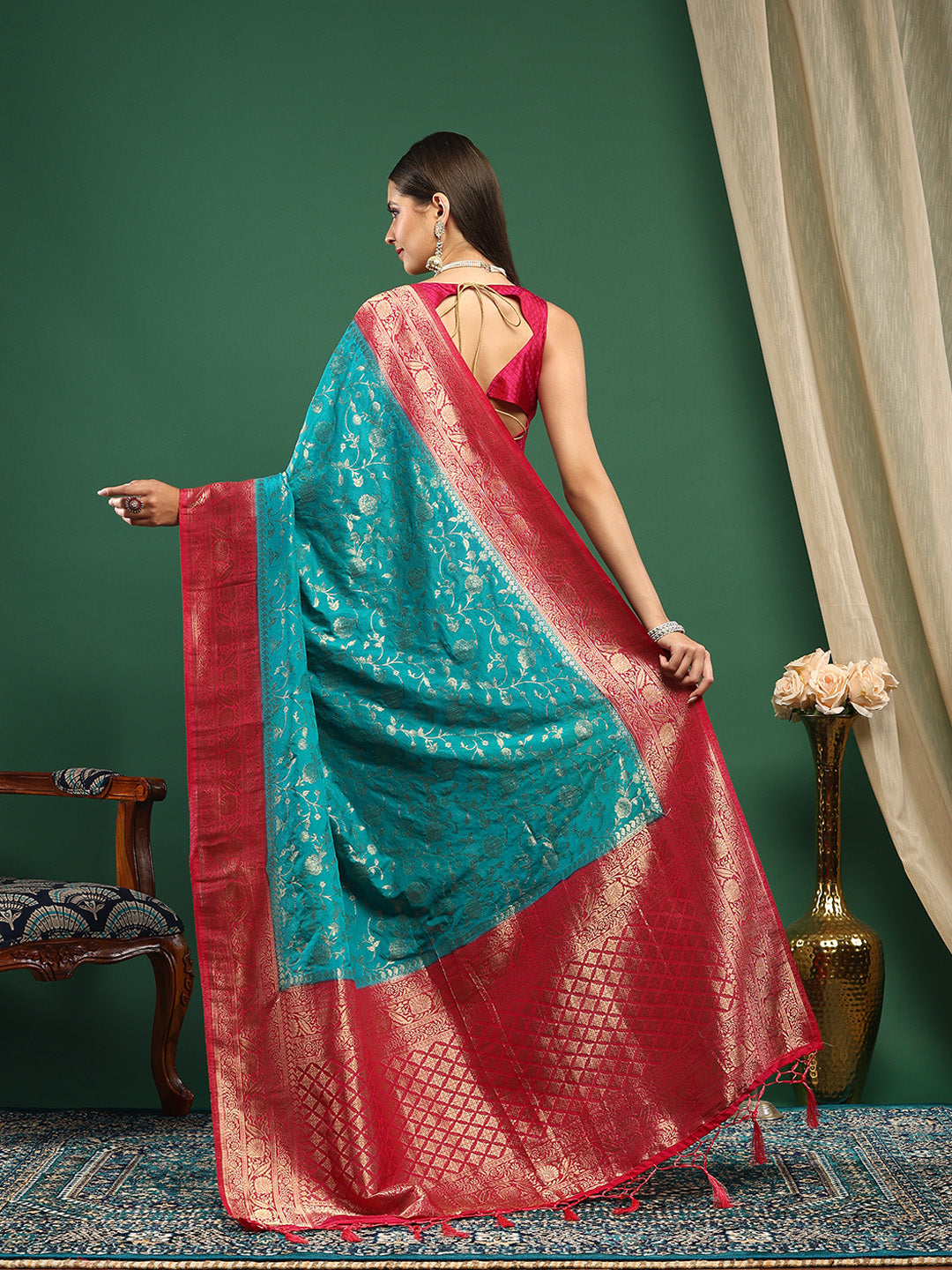 Plain Crepe Saree