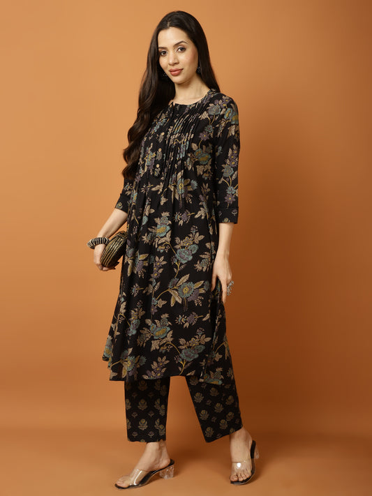 Printed Cotton Blend Kurta With Pants