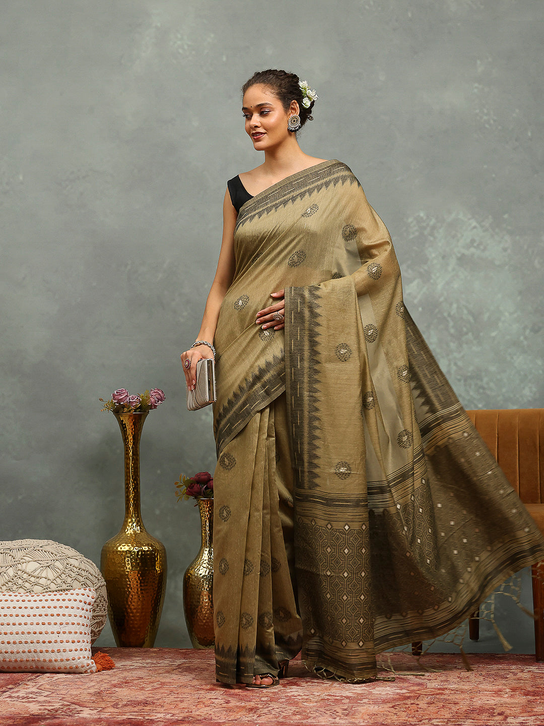 Resham Booti Woven Cotton Saree