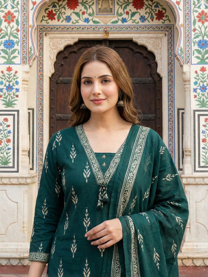 Teal Green Cotton Blend Printed Straight Suit Set
