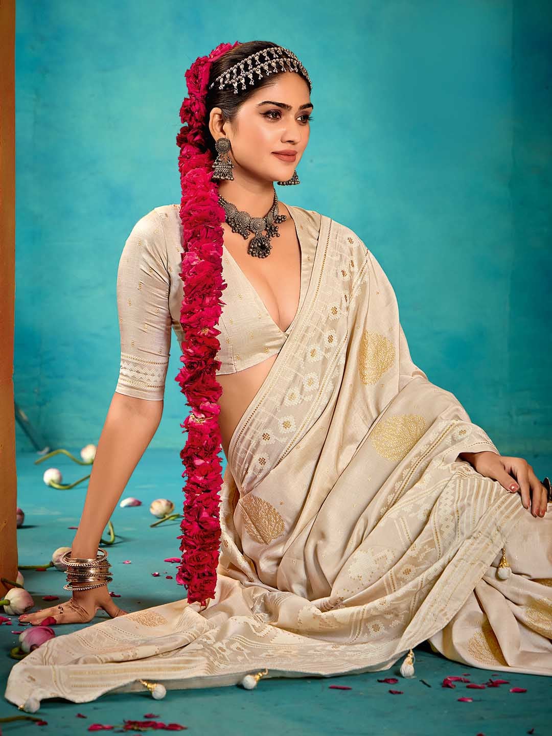 Abstract Print Art Silk Saree