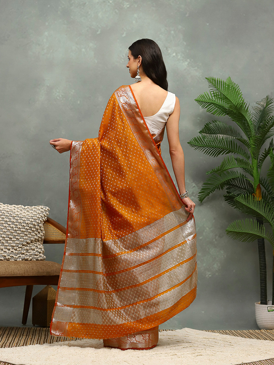 Zaari Border Art Silk Saree