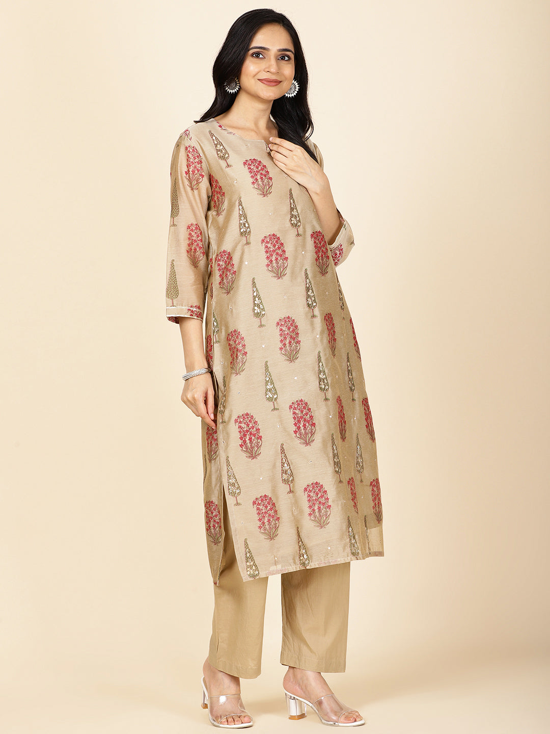 Floral Printed Chanderi Kurta With Pants & Dupatta