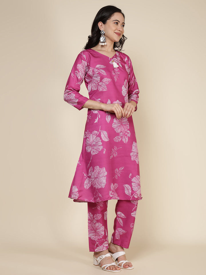 Printed Cotton Blend Kurta With Pants