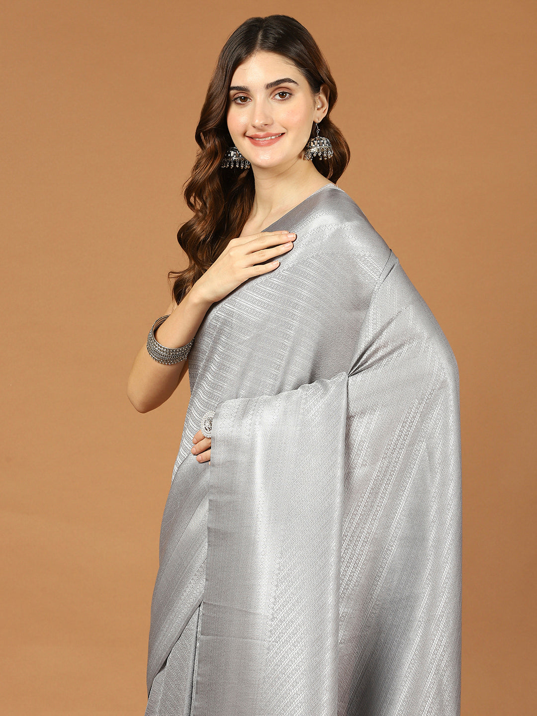 Zari Jaal Brocade Handloom Woven Saree