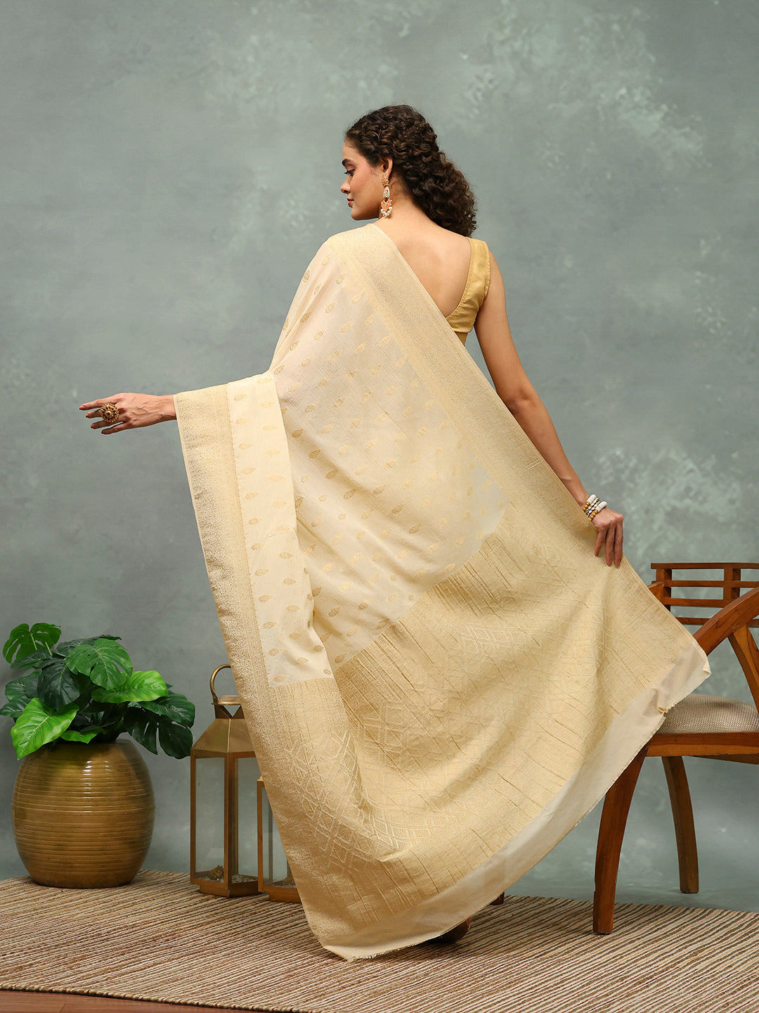 Woven Border Georgette Saree
