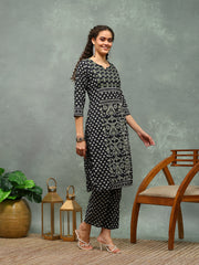 Printed Cotton Blend Kurta With Pants & Dupatta