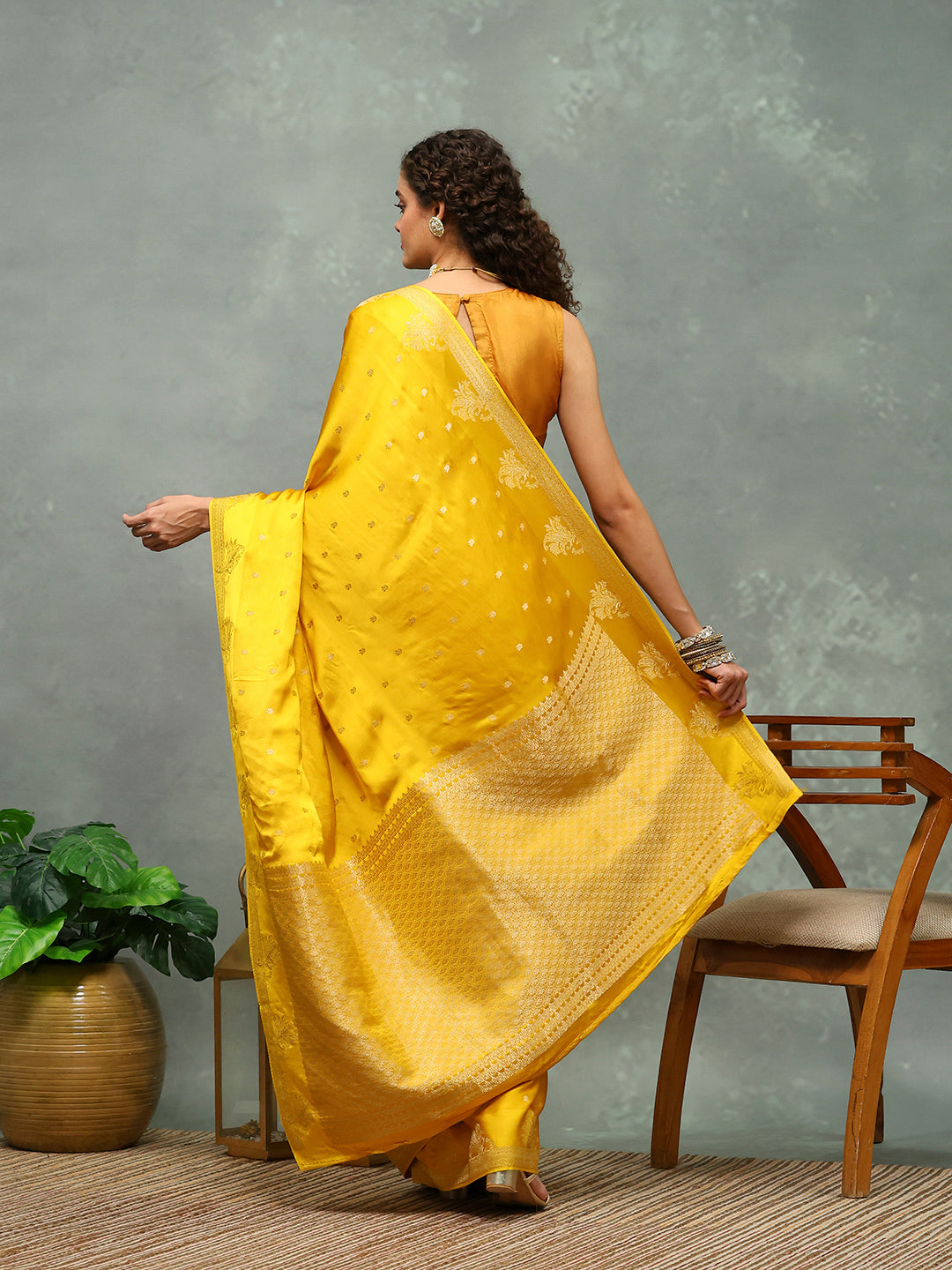 Woven Border Art Silk Saree