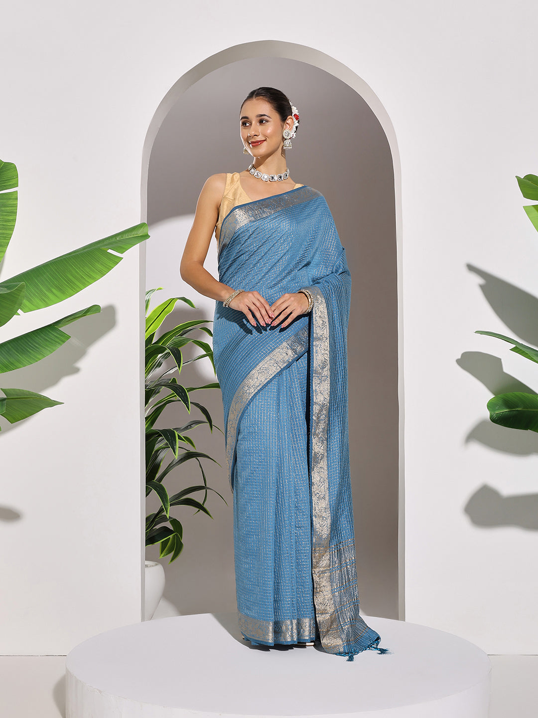 Zaari Jaal Tussar Saree