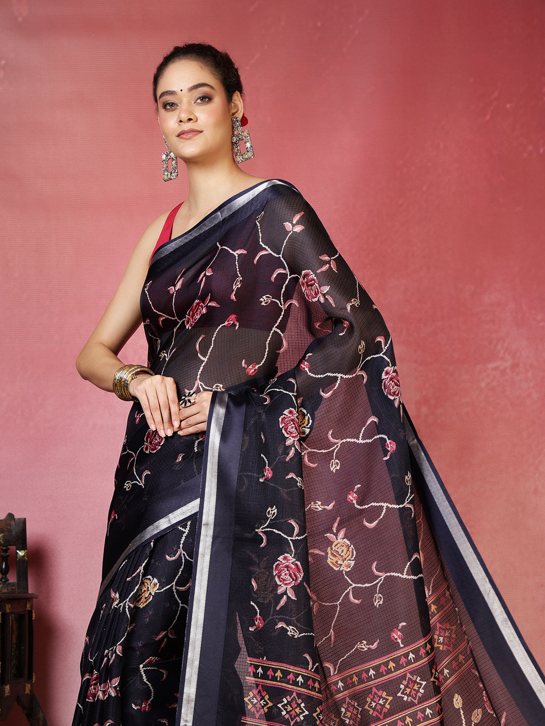 Floral Printed Cotton Blend Saree