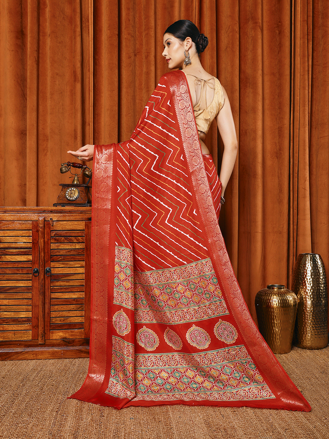 Digital Printed Art slik Saree