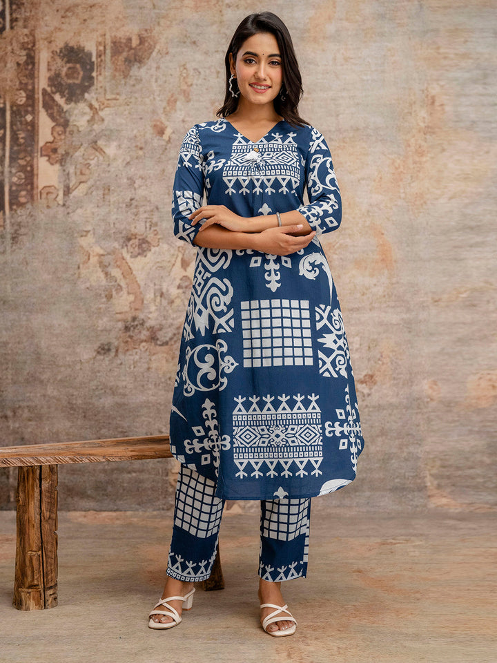 Printed Cotton Blend Kurta With Pants