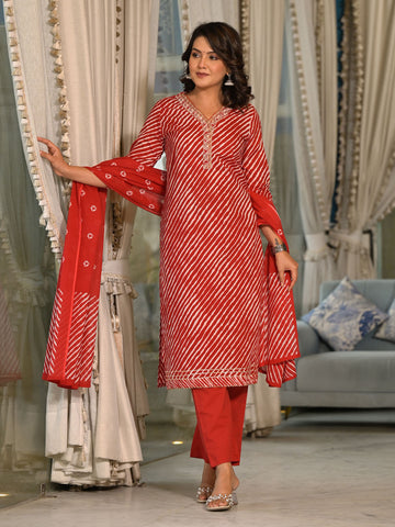 Leheriya Printed Cotton Suit Set With Dupatta