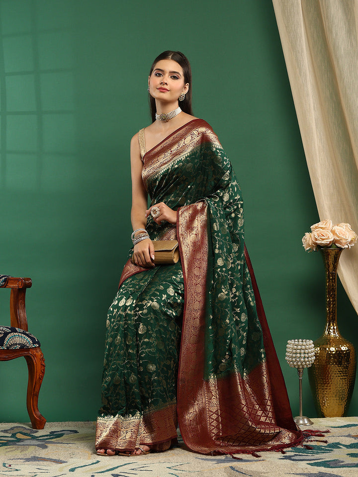 Plain Crepe Saree