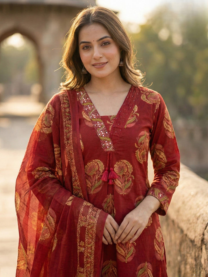 Red Cotton Blend Printed Straight Suit Set