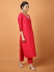 Plain Muslin Kurta With Pants & Dupatta