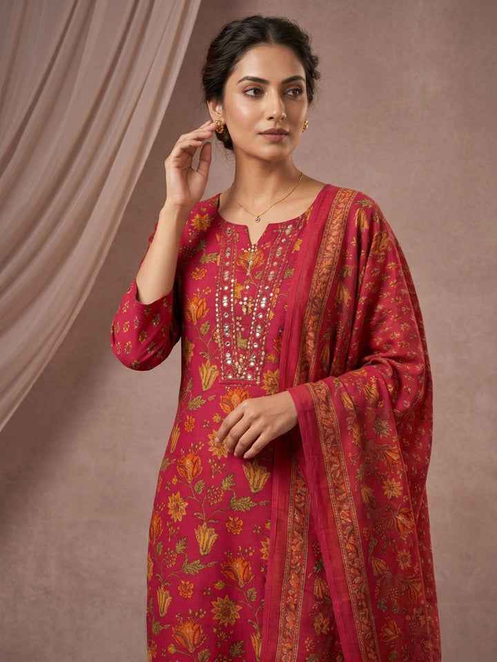 Red Embroidered Cotton Blend Straight Round Neck Suit Set