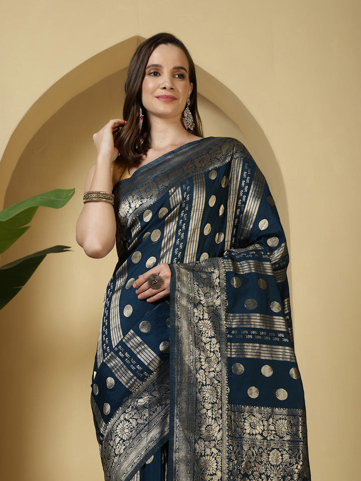 Zaari Jaal Crepe Saree