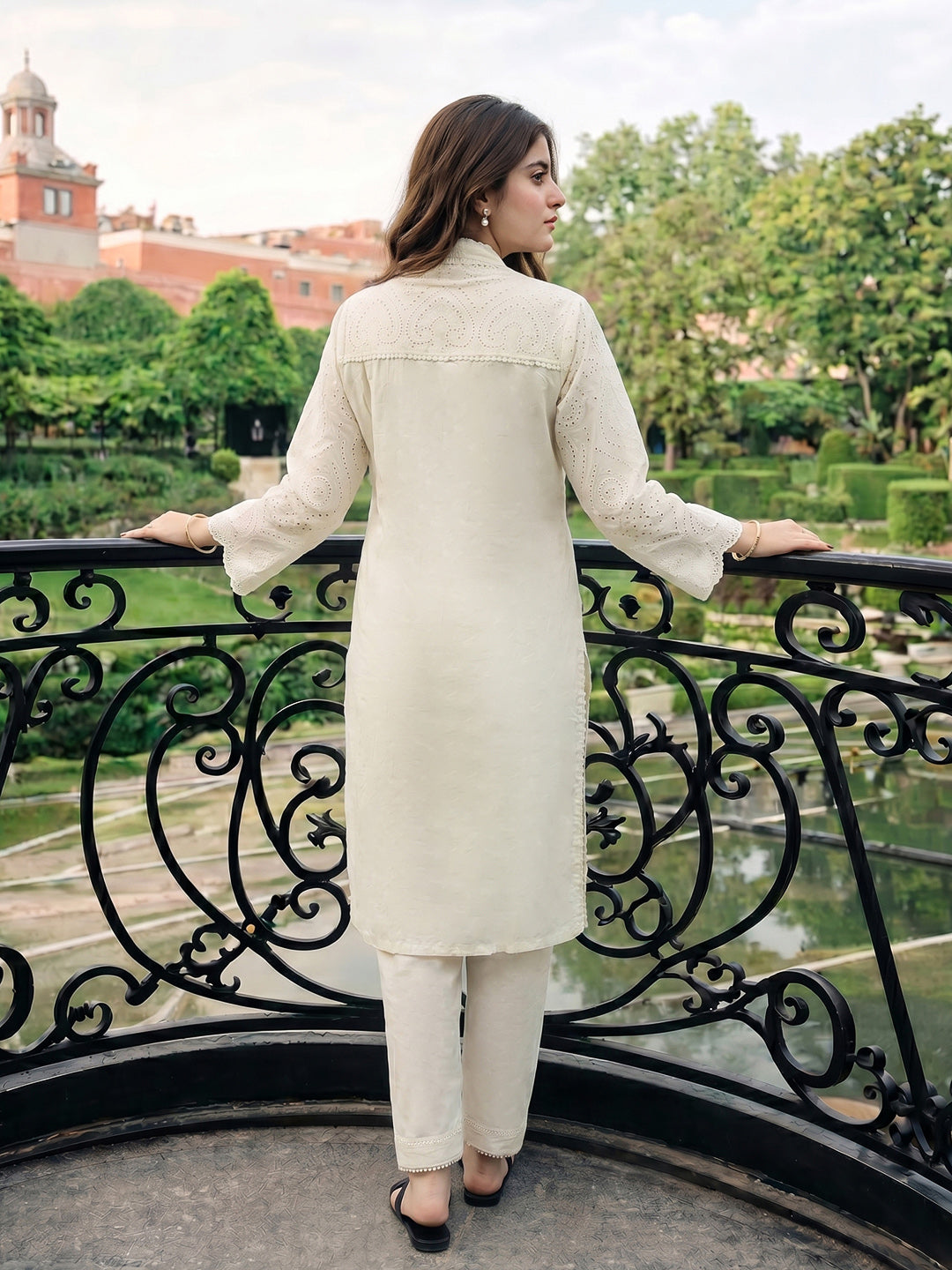 Embroidered Cotton Blend Kurta Set