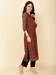 Yoke Embroidery Muslin Kurta