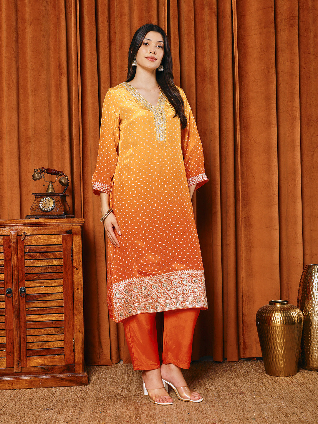 Bandhani Printed Crepe Kurta With Pants & Dupatta