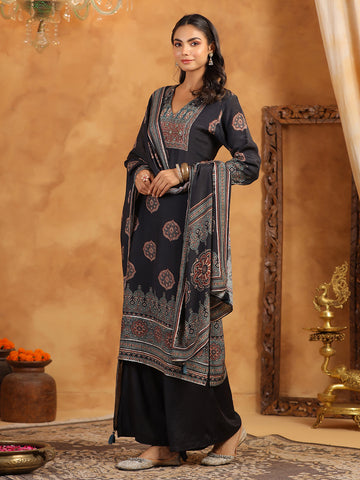 Printed Muslin Kurta With Pants & Dupatta